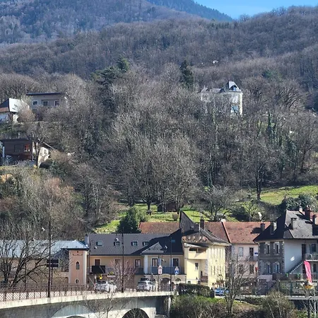 Parenthese En Savoie 알베르빌
